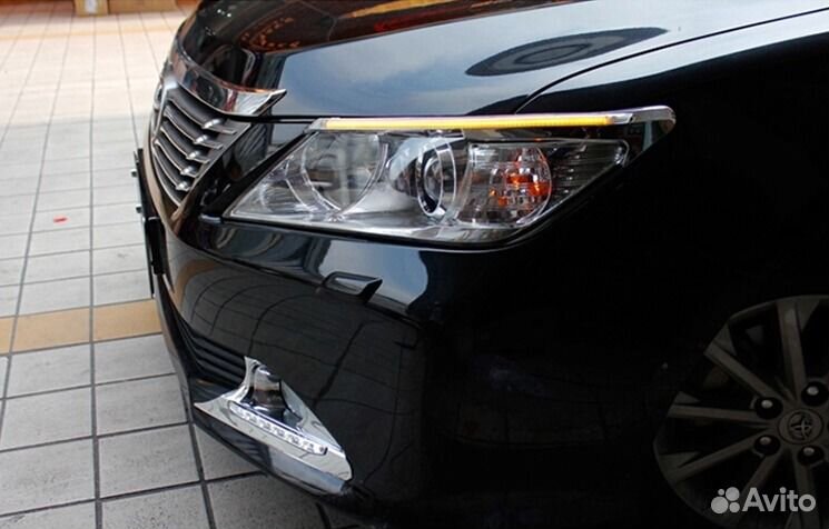 Светодиодные реснички на фары Toyota Camry