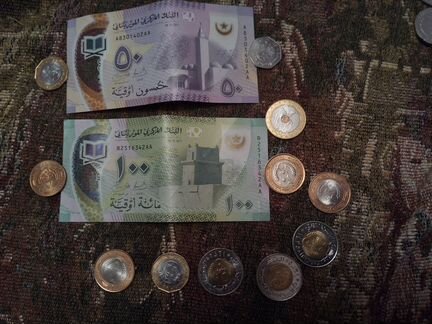 Купюры и монеты Мавритании