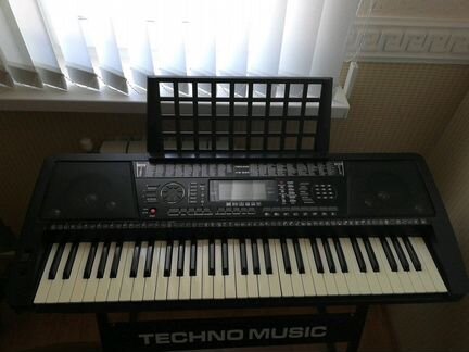 Синтезатор Techno кв-930