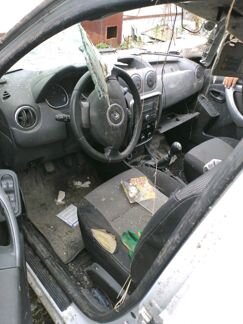 Renault Duster 1.6 МТ, 2012, внедорожник, битый