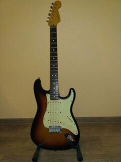 Fender American Standard Stratocaster (1999 г.)