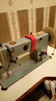 Швейная промышленная машинка 1022кл