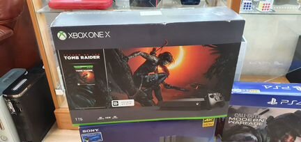 Новая в упаковке игровая приставка Xbox One X