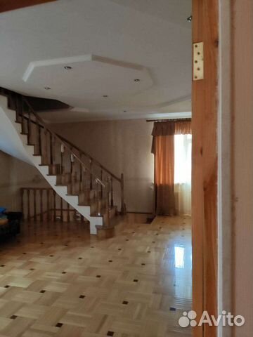 

7-к. дом, 450 м²