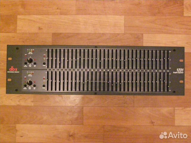 Эквалайзер графический профессиональный DBX 1231