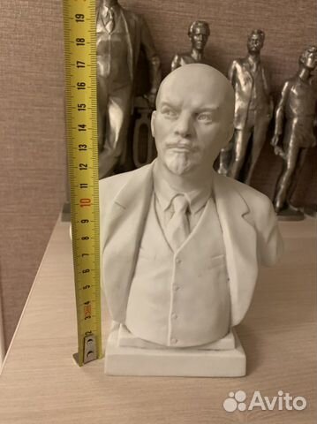 Бюст Ленина лфз