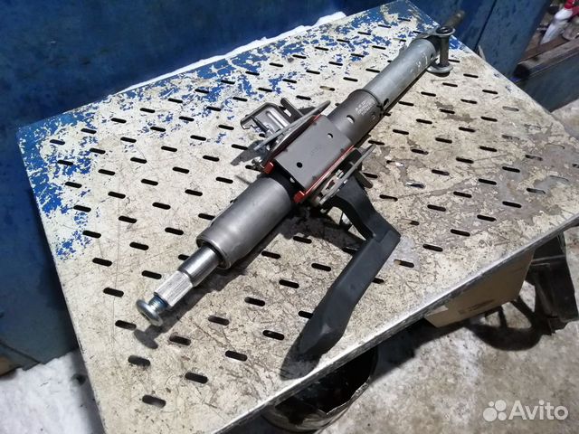 Рулевая колонка Opel Zafira B