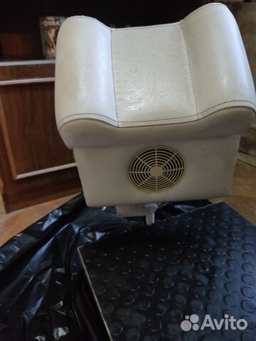 Пылесос для маникюра и педикюра с подставкой