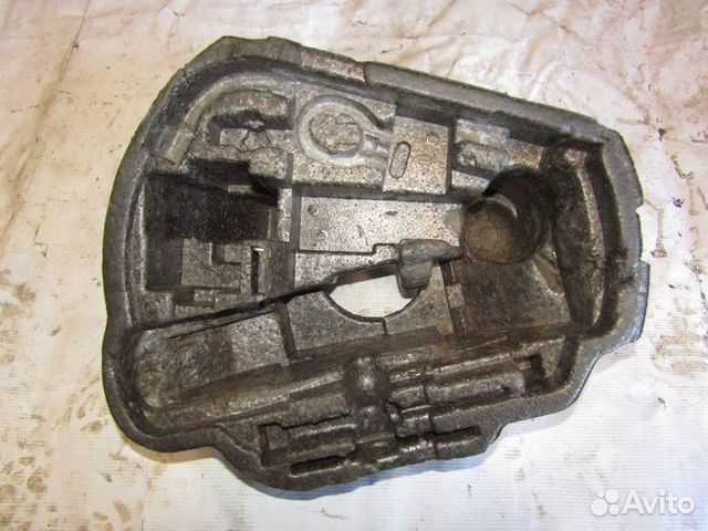 Ящик для инструментов Golf IV/Bora 1997-2005