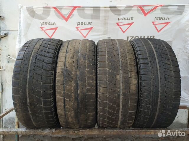 Bridgestone Blizzak VRX 215/55 R16 93S