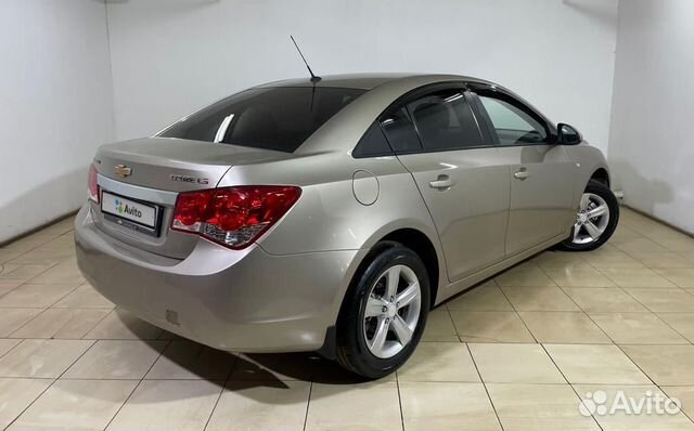 Chevrolet Cruze `2011