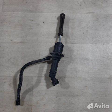 Главный цилиндр сцепления Renault Logan седан 2017