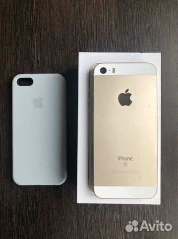 Телефон iPhone se 32gb