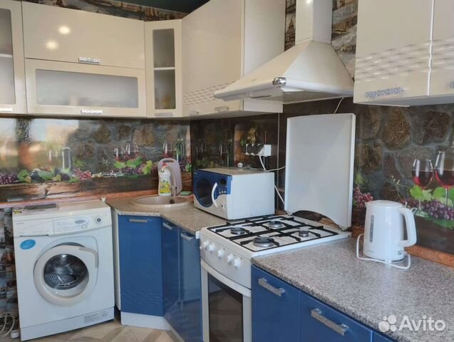 

1-к. квартира, 35 м², 9/9 эт.