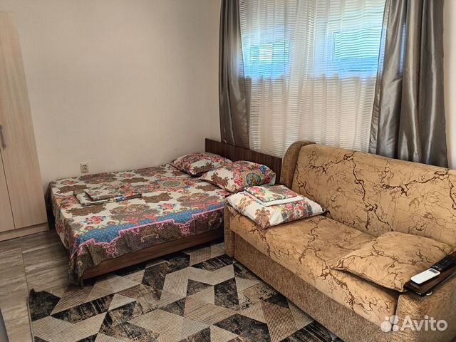 

Дом 15 м² на участке 1 сот.