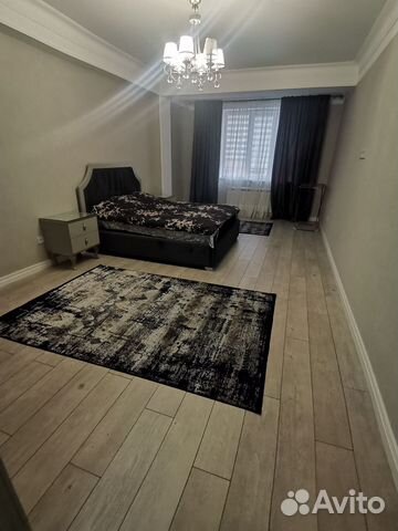 

1-к. квартира, 68 м², 9/12 эт.