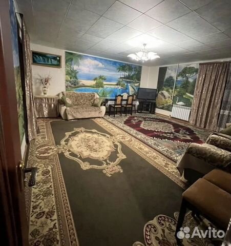 

2-к. квартира, 92 м², 2/2 эт.