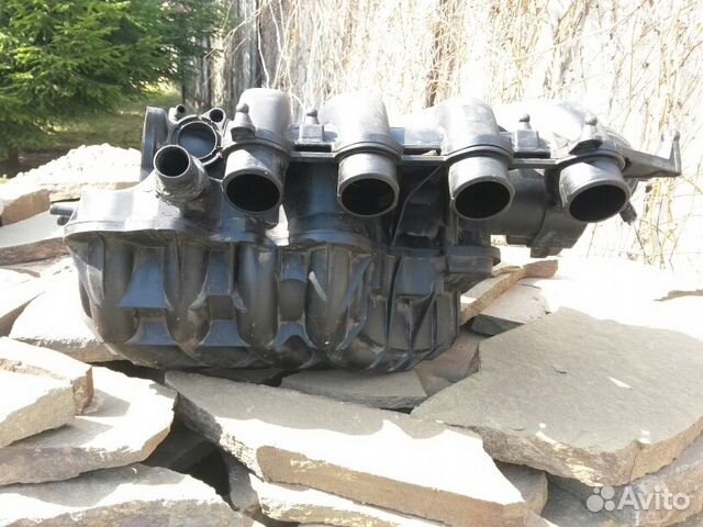 Впускной коллектор Audi A3 06F133213G и 06D133209T Впускной коллектор Audi A3 06F133213G и 06D133209T