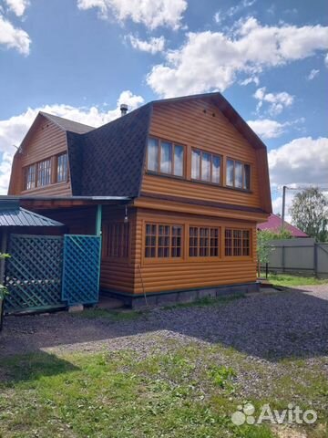 

Дом 180 м² на участке 8 сот.