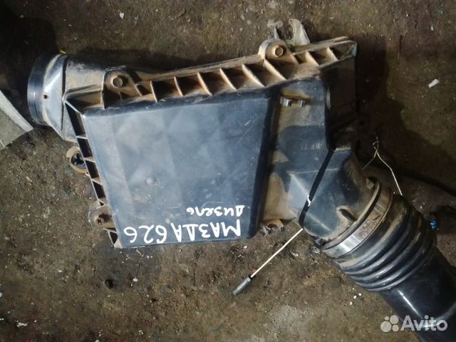 Корпус резонатор воздушного фильтра Mazda Capella