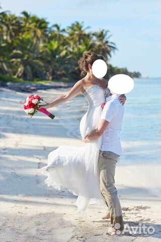 Легкое шифоновое свадебное платье А-силуэта Легкое шифоновое свадебное платье А-силуэта