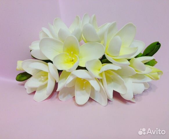 Заколки Заколки