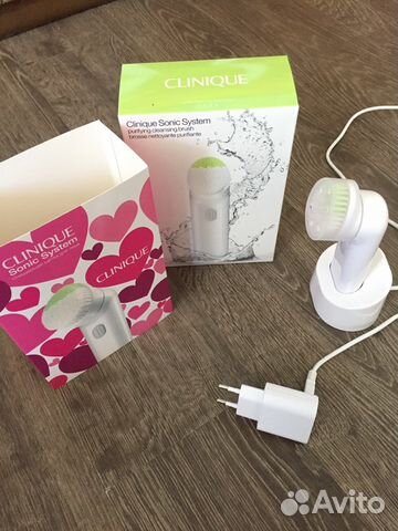 Очищающая щётка Clinique Sonic system
