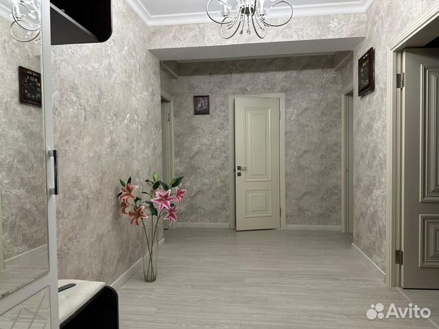 

2-к. квартира, 72 м², 2 кровати