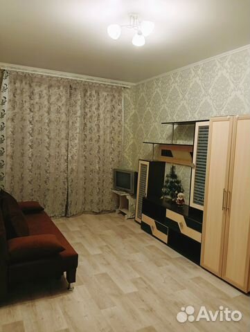 

1-к. квартира, 32 м², 1/5 эт.