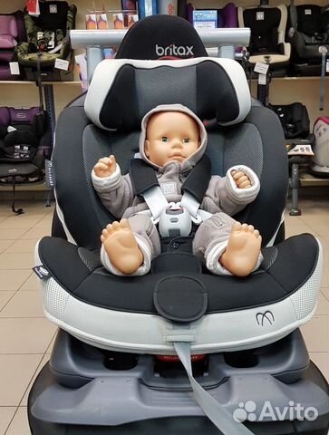 Carmate Автокресло swing moon (9-25 кг) Carmate Автокресло swing moon (9-25 кг)