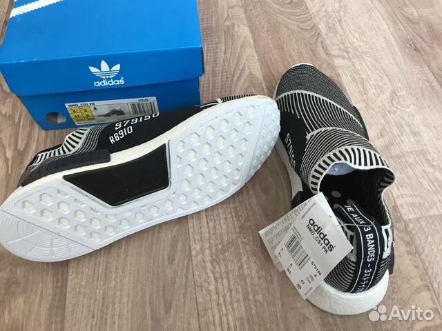 Кроссовки adidas