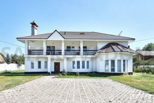 

8-к. коттедж, 500 м²