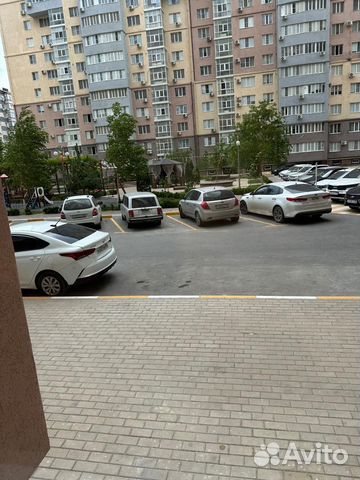 

2-к. квартира, 75 м², 1/17 эт.