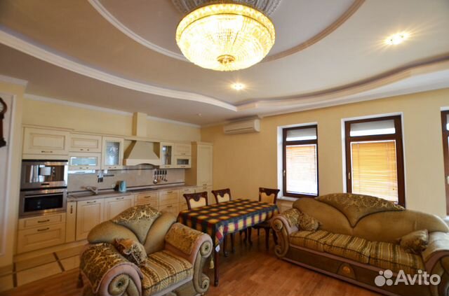 3-к квартира, 130 м², 2/7 эт.