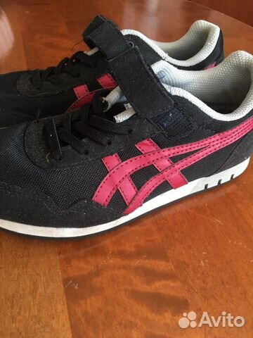 Кроссовки Asics 21 см, US 2 Кроссовки Asics 21 см, US 2