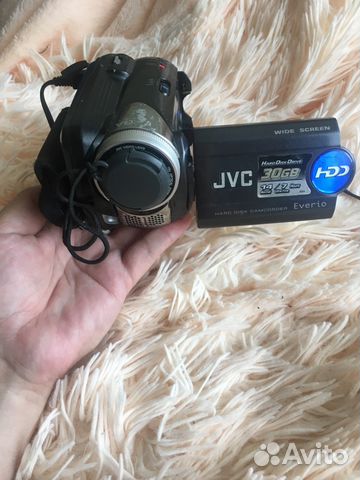 Видеокамера JVC