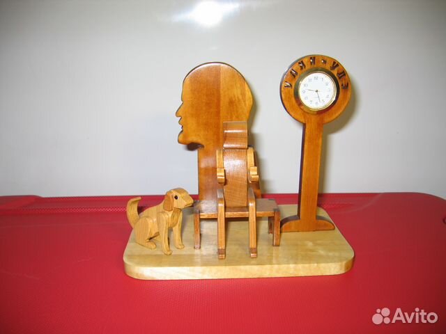 Настольная подставка для ручки с часами