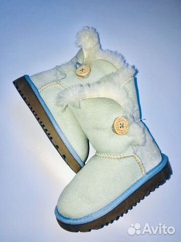 UGG Угги оригинал 23,5 размер UGG Угги оригинал 23,5 размер
