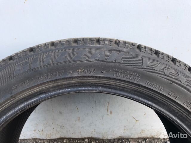 Зимние шины Bridgestone R17