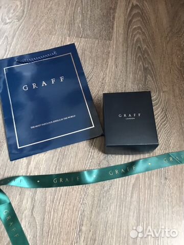 Коробка Graff для кольца серёг подвески колье Коробка Graff для кольца серёг подвески колье
