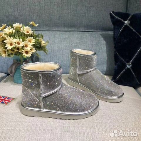 Ugg Australia mini с кристаллами Ugg Australia mini с кристаллами