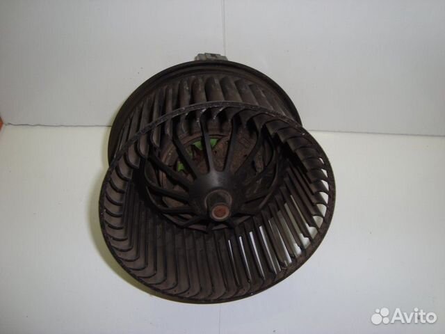 Мотор печки Ford Focus 2 CB4 1.4 2008-2011 Мотор печки Ford Focus 2 CB4 1.4 2008-2011