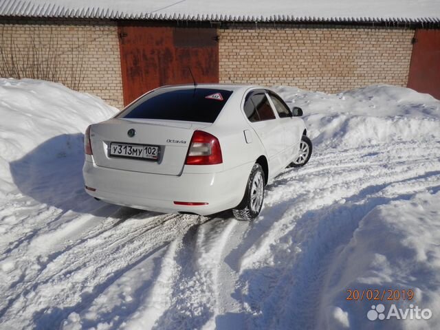 Skoda Octavia 1.6 AT, 2012, 142 000 км