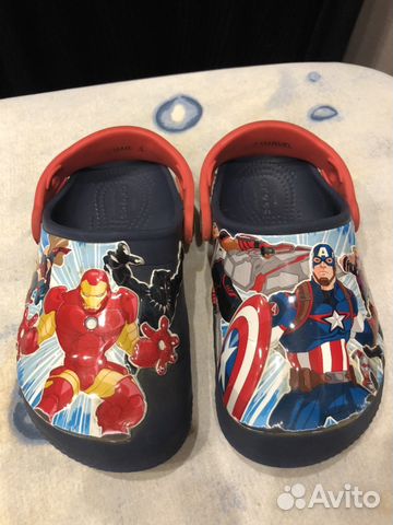 crocs marvel avengers