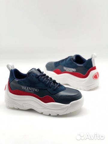 Кроссовки Valentino