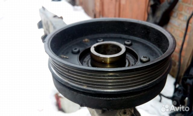 Saab 9-5 шкиф коленвала Saab 9-5 шкиф коленвала