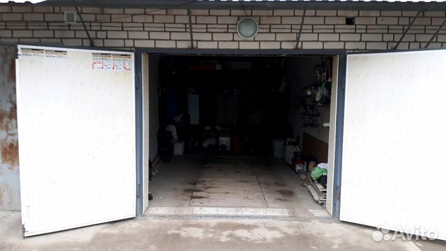 Гараж, > 30 м²