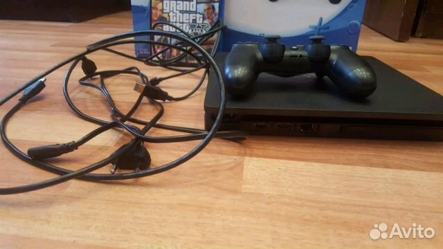 Sony Ps4 slim 500gb + GTA 5