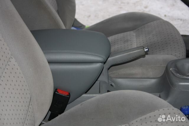 Подлокотник для Volkswagen Passat B5 Подлокотник для Volkswagen Passat B5