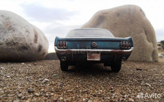 1964 1/2 Ford Mustang Junkyard - Welly #we12519hg